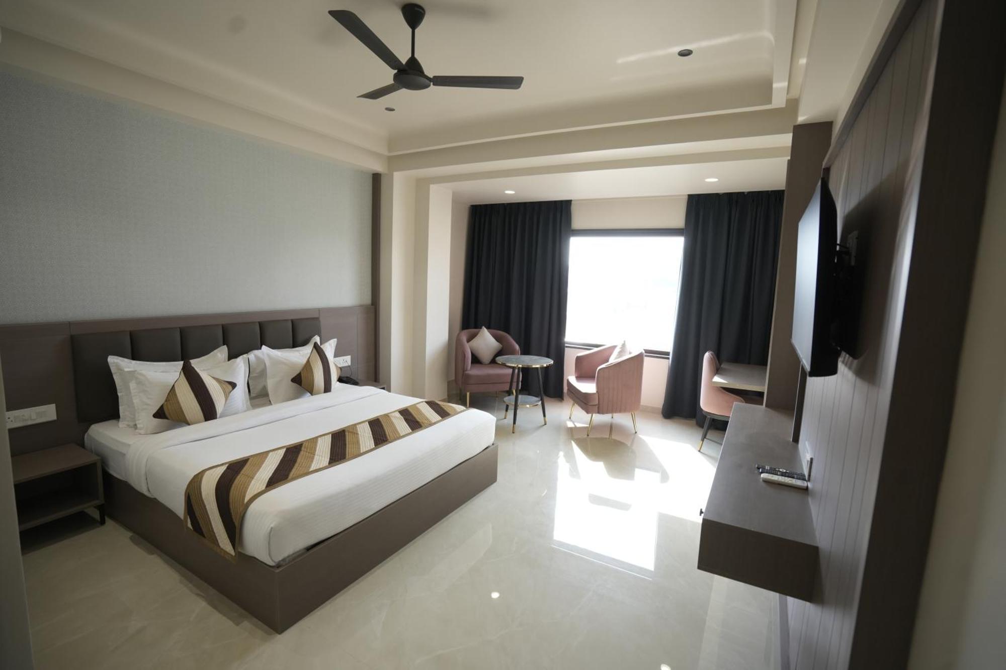 Hotel Shree Ji Inn Kishangarh  Ngoại thất bức ảnh