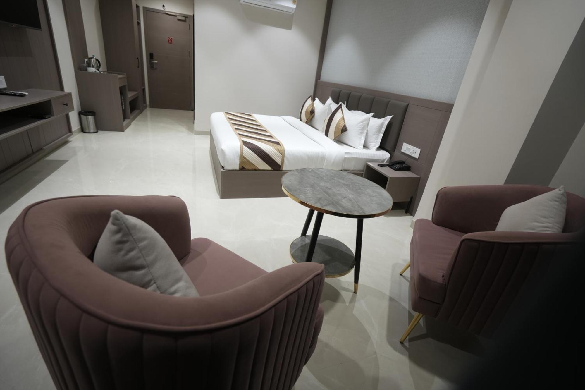 Hotel Shree Ji Inn Kishangarh  Ngoại thất bức ảnh
